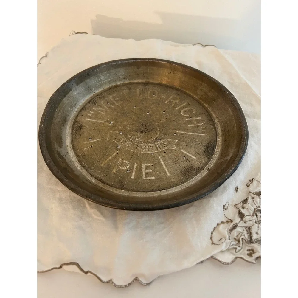 Vintage Mrs Smiths Mello-Rich Pie Tin Metal Embossed Baking Pan 9 Inch